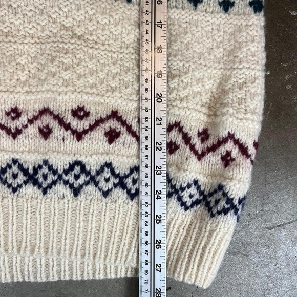 Vintage 90s 100% wool Cream and multi-coloured vintage knit sweater - Picture 5 of 6